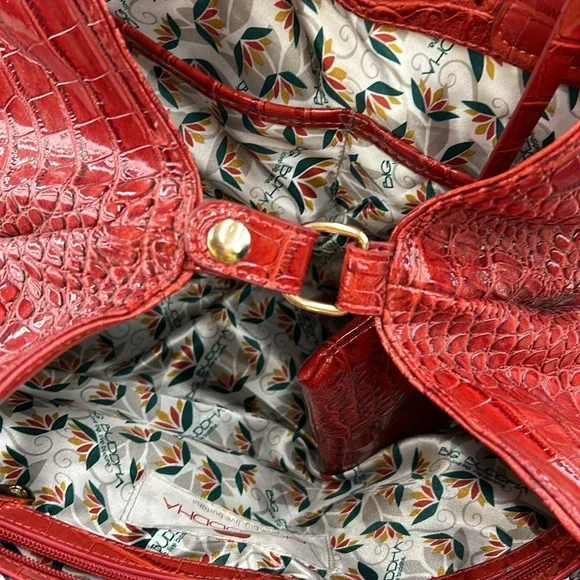 Big Buddha. RARE! Vegan bag EUC, so clean inside! - Picture 3 of 10